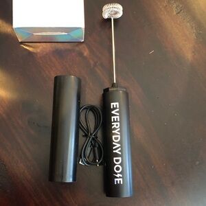 Everyday Dose Coffee Frother with free coffee samples, New in box